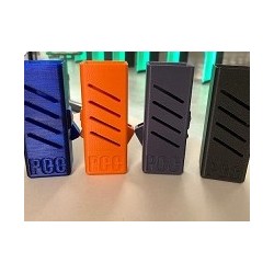 Right-handed magazine pouch...